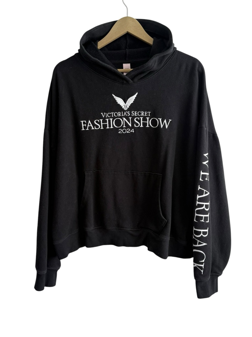 Victorias Secret 2024 Sz XL Black Fashion Show We Are So Back Graphic Sweatshirt